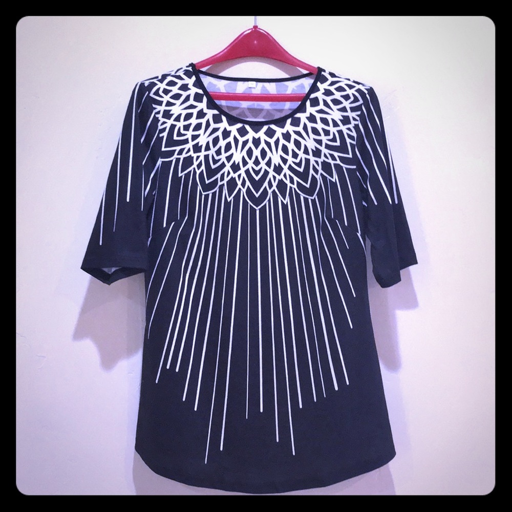 Black and White Print Top